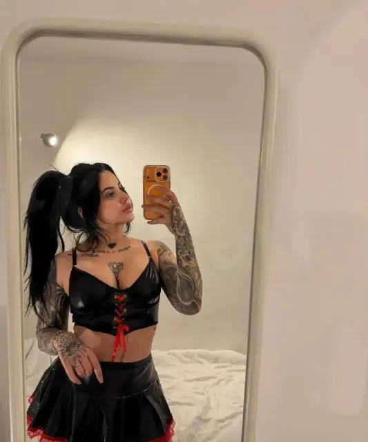 Bella