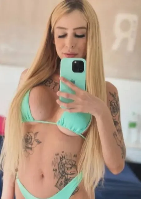 Stella Mello