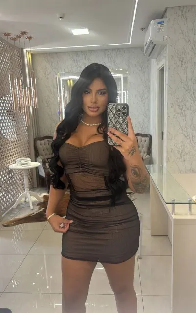 Safyra chaud